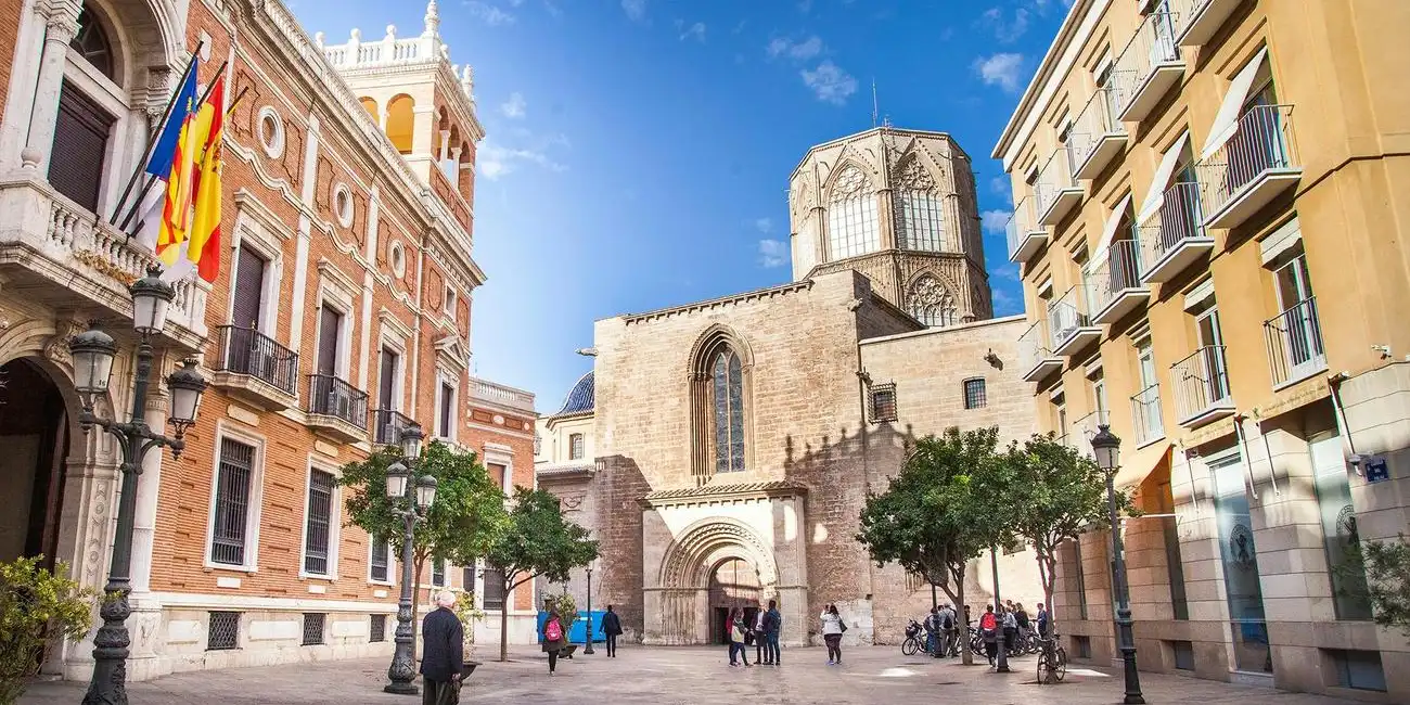 Erkunden Sie Valencia zu Fuß mit faszinierenden geführten Rundgängen, Spanien.