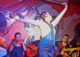El Toro y la Luna Tablao Flamenco Show mit Abendessen und Getränk, València, Spanien, Valencia Pass.