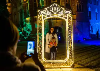 Les Llums de Vivers: Jardín de Navidad, Valencia, España, Valencia Pass. Les Llums de Vivers: Jardín de Navidad, Valencia, España, Valencia Pass.