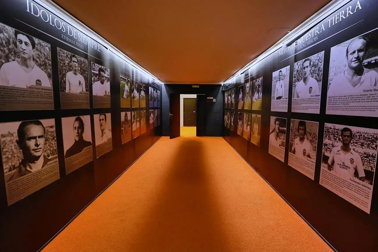 Mestalla-Stadion: Führung, València, Spanien, Valencia Pass.