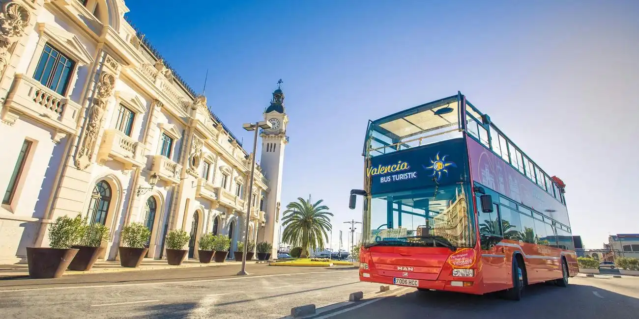 Flexible Rundfahrten mit mehreren Stopps in Valencia, Spanien.