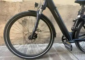 Valencia: Elektrofahrradverleih, València, Spanien, Valencia Pass.