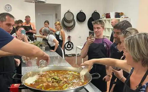 Valencia: Paella, Tapas & Sangria-Kochkurs, València, Spanien, Valencia Pass.