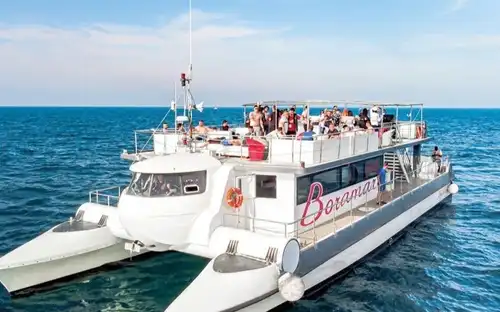 Valencia: Bootstour mit dem Katamaran, València, Spanien, Valencia Pass.