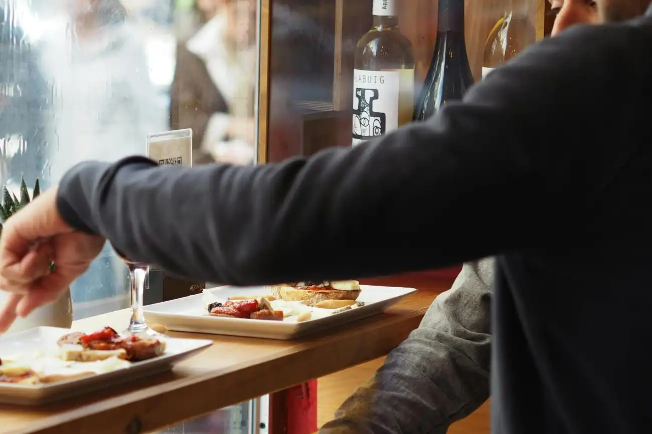 Valencia: Morgens geführte Food Tour + Besuch des Zentralmarktes, València, Spanien, Valencia Pass.