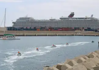 Valencia: Jetski-Verleih, València, Spanien, Valencia Pass.