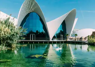 Valencia Bus Turistic: Hop-on-Hop-off-Bustour + Eintrittskarte für den Ozeanogràfic, València, Spanien, Valencia Pass. Valencia Bus Turistic: Hop-on-Hop-off-Bustour + Eintrittskarte für den Ozeanogràfic, València, Spanien, Valencia Pass.