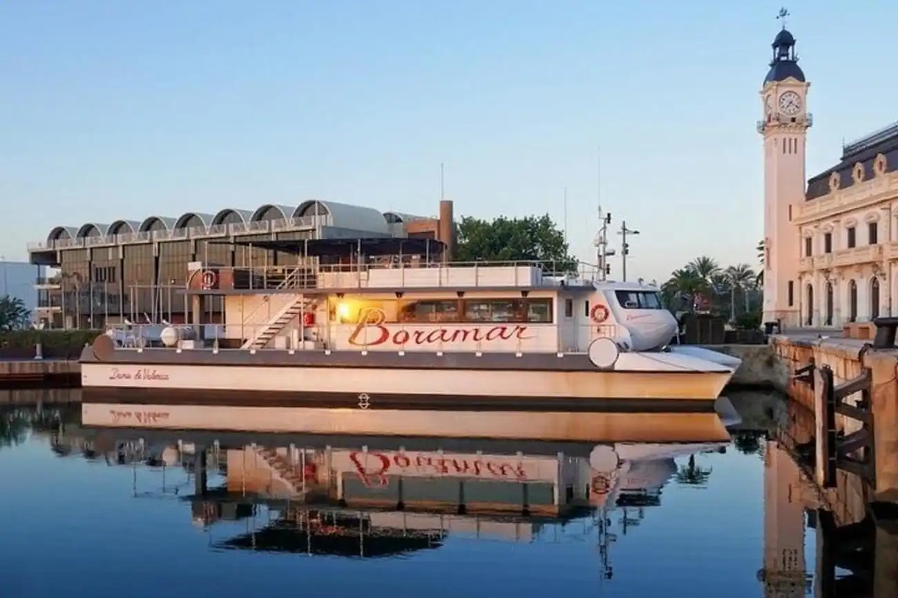Valencia: Bootstour mit dem Katamaran, València, Spanien, Valencia Pass.